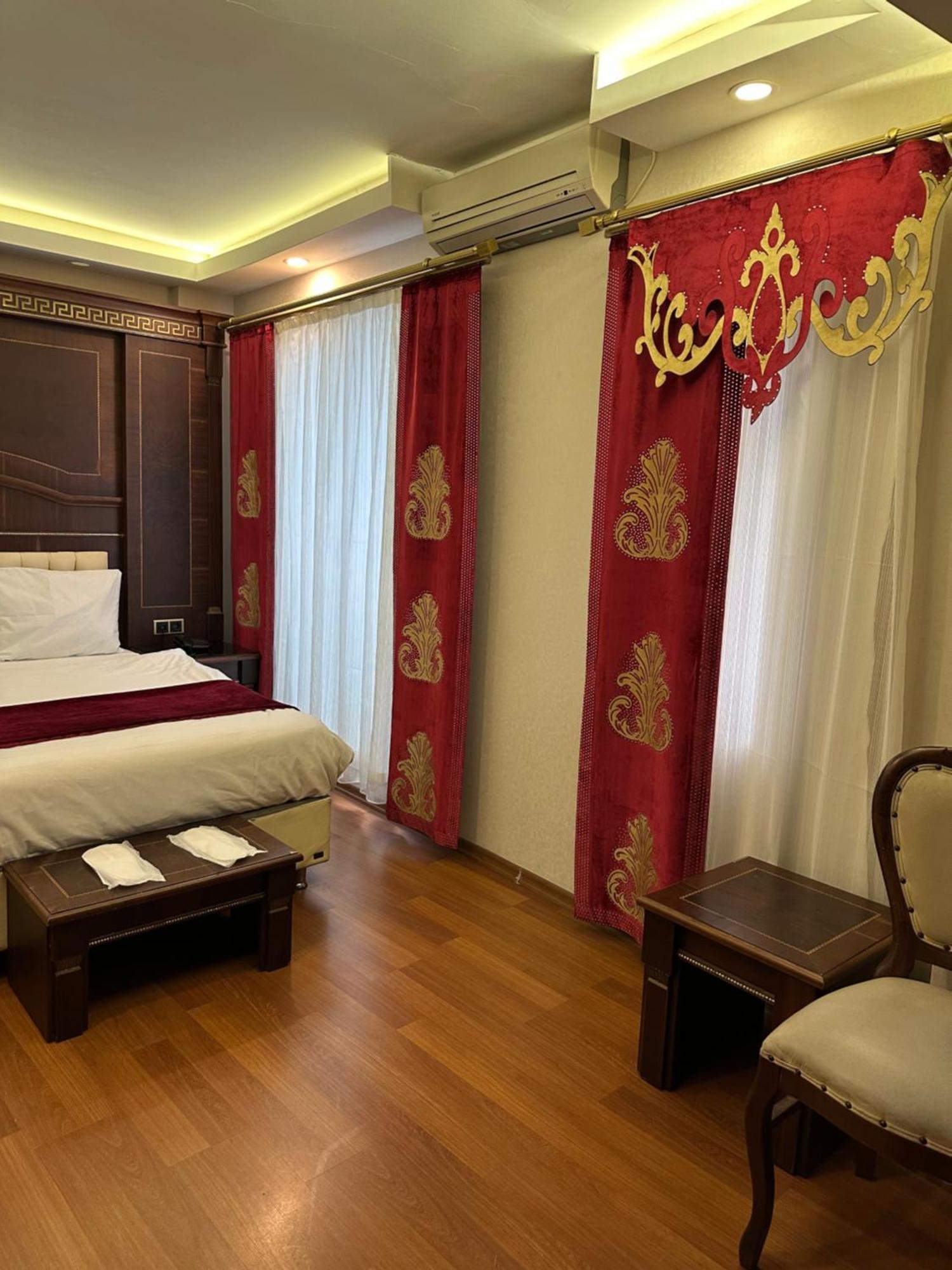Napolyon Hotel Istanbul Luaran gambar
